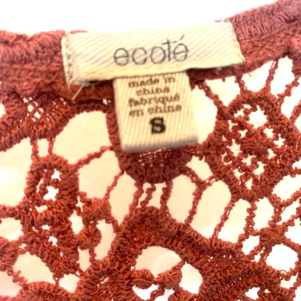 Crocheted Tank Top - Picture 2 of 4